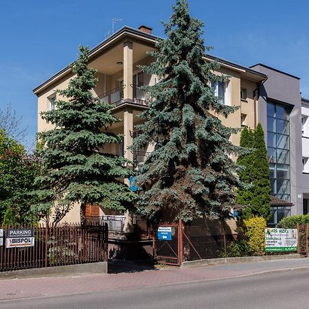 Apartamenty przy Parku Łańcut Zewnętrze zdjęcie